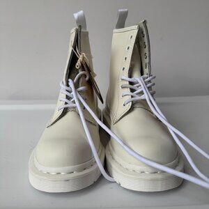 Doc Martens WHITE Dr. 14357 Mono Combat Boots - Size 6